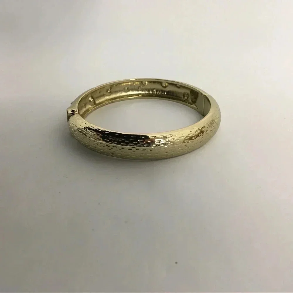 Premier Designs Marigold Hinged Bangle‎ Bracelet